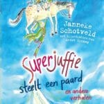 Superjuffie steelt een paard