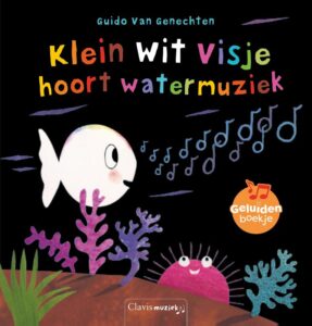 Klein wit visje hoort watermuziek