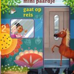 Choco het mini paardje gaat op reis